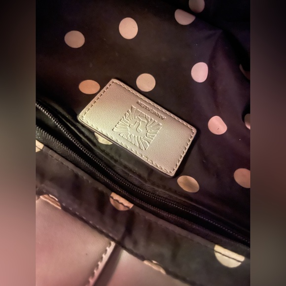 Anne Klein grey shoulder purse - Picture 2 of 9